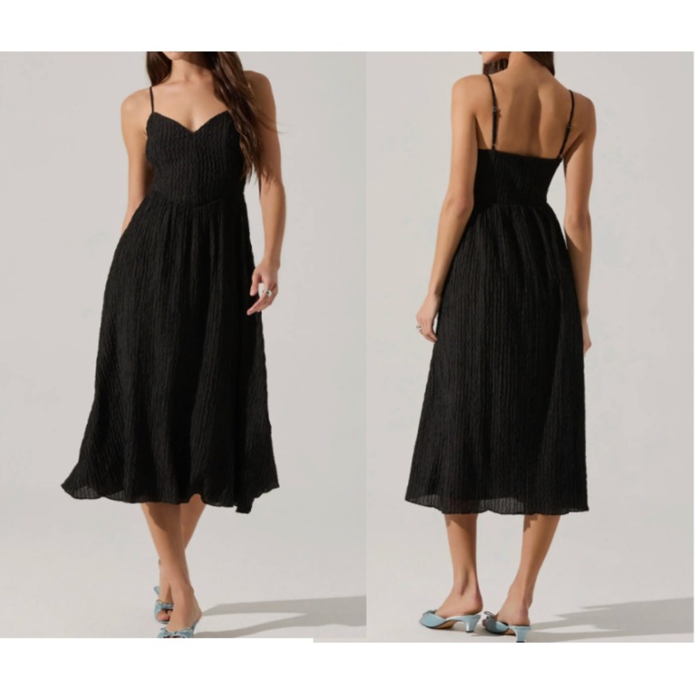 ASTR The Label Women's Small Textured V-Neck Midi Dress Black  Fit & Flare EUC
